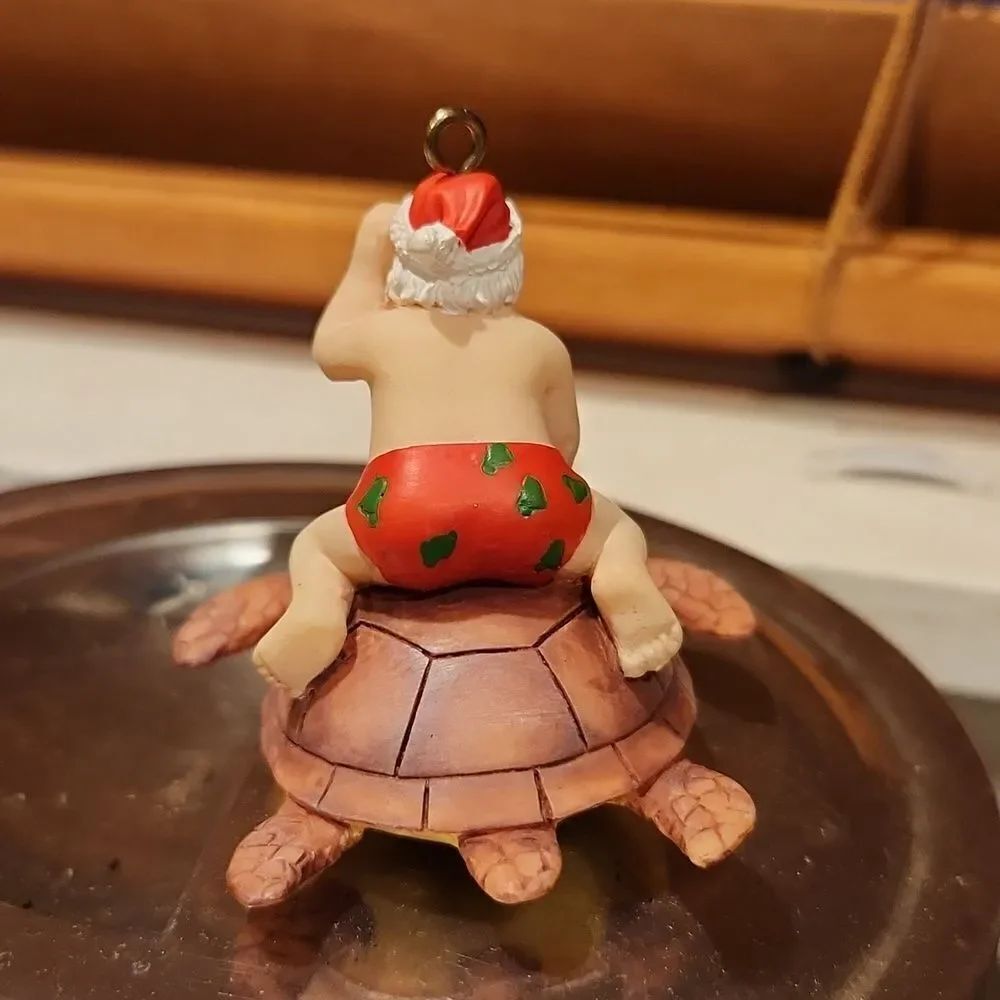 Santa Riding Turtle Christmas Ornament - Picture 4 of 5
